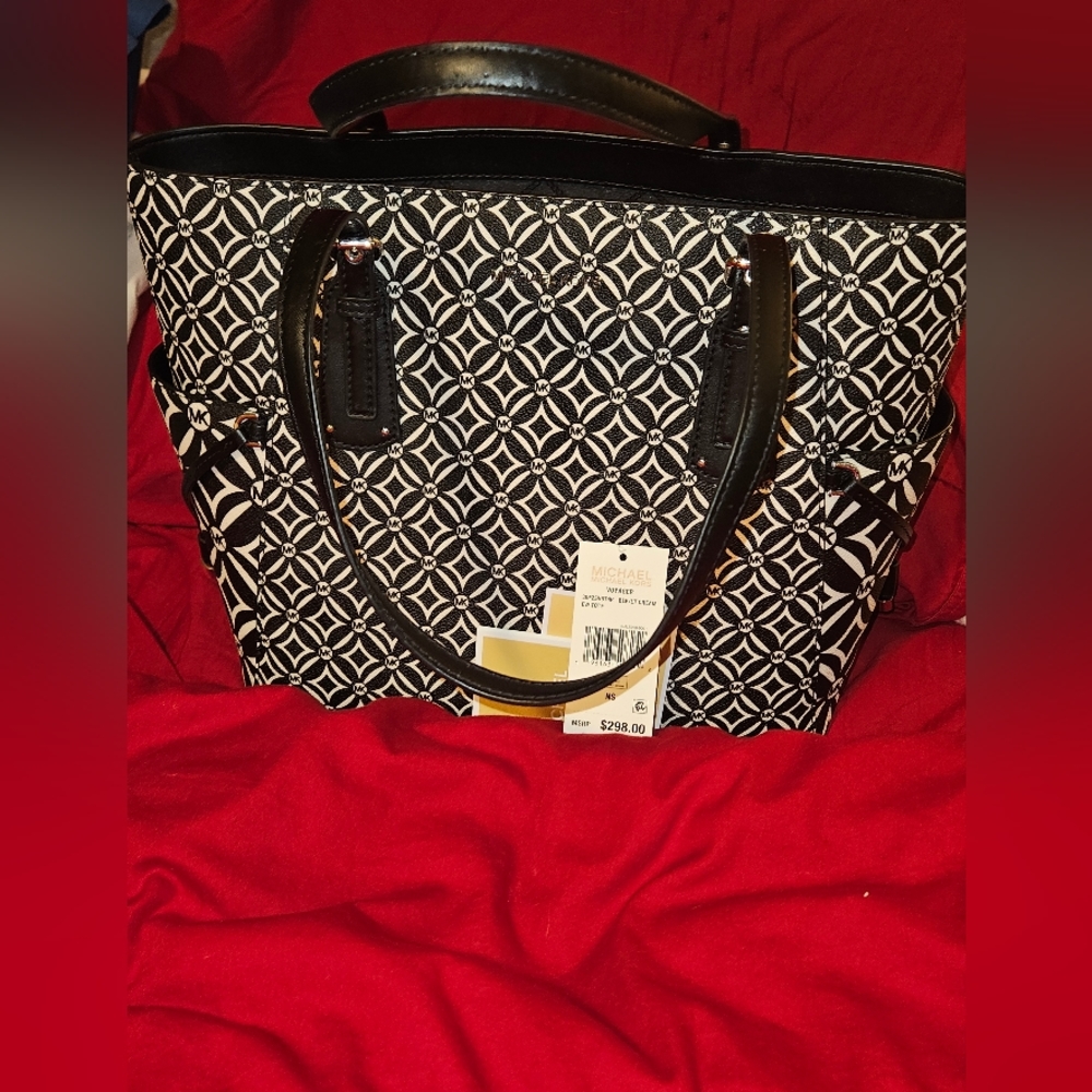 Michael kors jet set tote